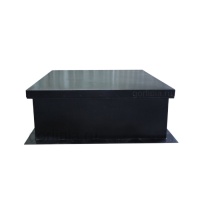 Люк кровельный утепленный с плоской крышкой в закрытом виде